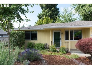 2481 Crescent Ave, Eugene, OR 97408 - photo 4