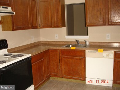 13126 Kara Ln, Silver Spring, MD 20904 - photo 6