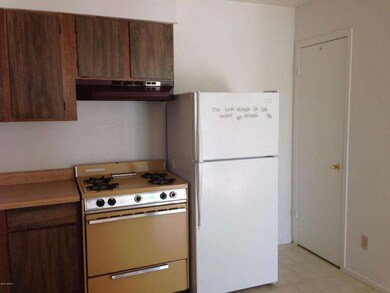 Salow kitchen