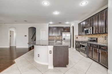 13704 Southern Oaks Dr, Burleson, TX 76028 - photo 6