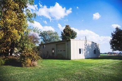 226 E Lake St, Topeka, IN 46571 - photo 6