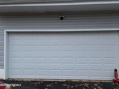 11 Chestnut Ridge Rd, Holmdel, NJ 07733 - photo 3