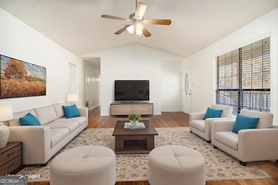 1110 Estates Ct, Stockbridge, GA 30281 - photo 3