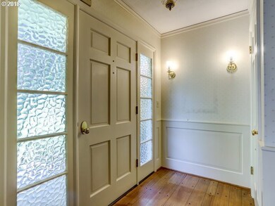 Entrance/Foyer