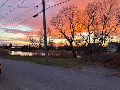 36 Powhatan St, Warwick, RI 02889 - photo 3