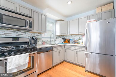 4224 Saint Denis Dr, Philadelphia, PA 19114 - photo 3