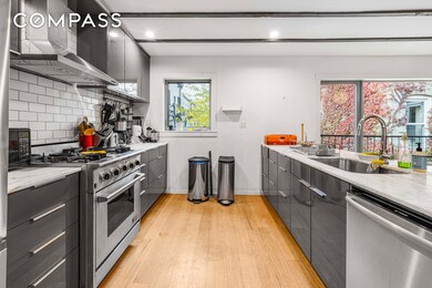 209 Calyer St unit 2, Brooklyn, NY 11222 - photo 5