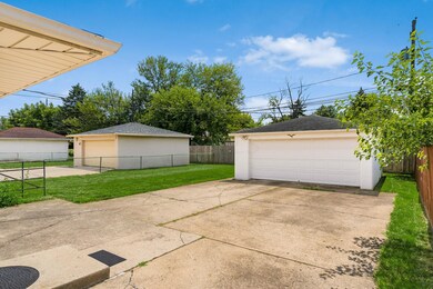 R_1313_Roberts_Place__007