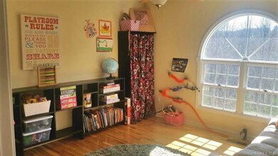 57 Leila Ln, Asheville, NC 28806 - photo 5