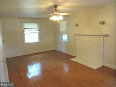 218 46th Place NE, Washington, DC 20019 - photo 4