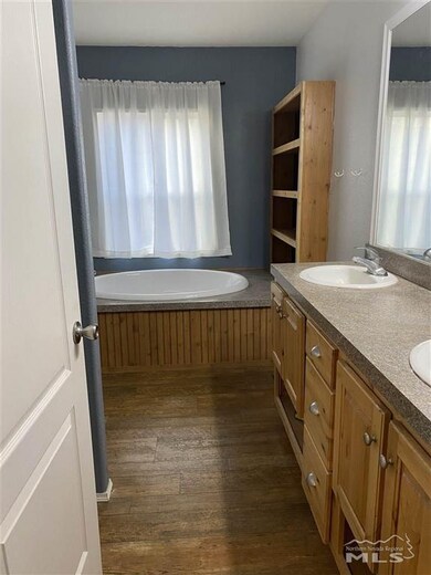 703 E National Ave, Winnemucca, NV 89445 - photo 7