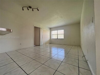 6515 W 27th Ct unit 4922, Hialeah, FL 33016 - photo 2