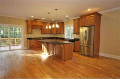 3 Pinevale Ave, Burlington, MA 01803 - photo 3