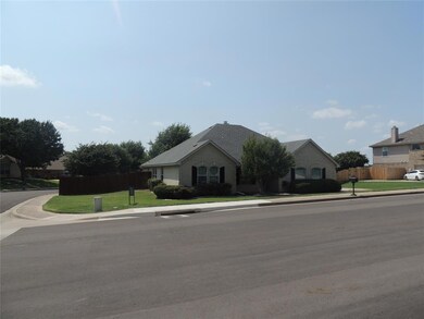 2330 Trace Ridge Dr, Weatherford, TX 76087 - photo 2