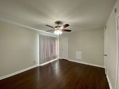 3814 Mulberry St unit 3, Houston, TX 77006 - photo 6