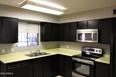 8810 N 34th Ave, Phoenix, AZ 85051 - photo 4