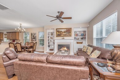 228FairSailingRd09