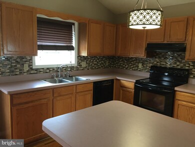 304 Universe Dr, Martinsburg, WV 25404 - photo 5