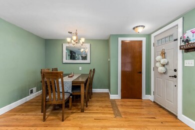 8 E Main St, Middleboro, MA 02346 - photo 7