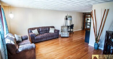 450 Providence St unit 2, West Warwick, RI 02893 - photo 7