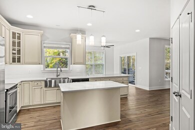 9113 Royal Ct, Partlow, VA 22534 - photo 7