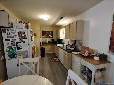 Picture is of a similar unit.