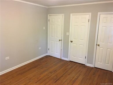 Hardwood floors throughout!!!