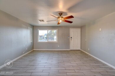 6220 W Monte Vista Rd, Phoenix, AZ 85035 - photo 3