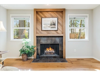 4382 Woodside Cir, Lake Oswego, OR 97035 - photo 6