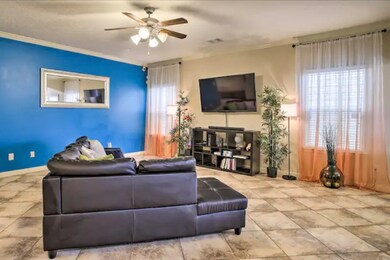 1810 Don Alejandro, Houston, TX 77091 - photo 6