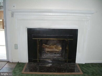 1506 Lowell Ct unit 22, Crofton, MD 21114 - photo 4