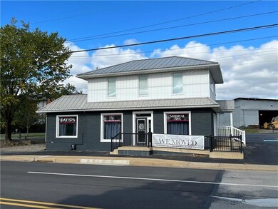 1070 Wayne Ave, Indiana, PA 15701 - photo 2