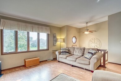 1520 W 97th Place, Crown Point, IN 46307 - photo 2