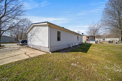 3651 Austin Rd unit N36, Geneva, OH 44041 - photo 6