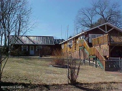 25 Liberty St, Corinth, NY 12822 - photo 2