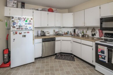 151 Coolidge Ave unit 510, Watertown, MA 02472 - photo 7