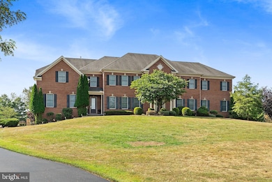 309 Matthews Ln, Newtown, PA 18940 - photo 2