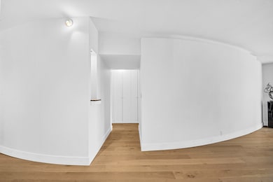 The Sovereign unit 18D, New York, NY 10022 - photo 2