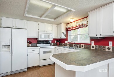 305 W Crestwood Dr, Nampa, ID 83686 - photo 6