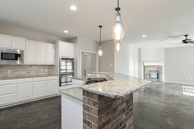 4003 Navasota Dr, Midland, TX 79707 - photo 5