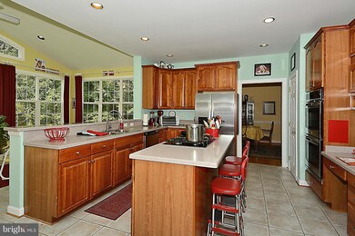 9621 Watkins Rd, Gaithersburg, MD 20882 - photo 4