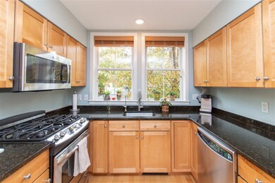 129 Merrimac St unit 6, Newburyport, MA 01950 - photo 4