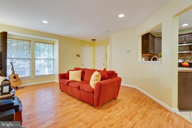 9216 Deer Crossing unit 56, Lorton, VA 22079 - photo 5