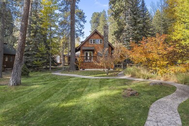 25601 SW Suttle-Sherman Rd, Camp Sherman, OR 97730 - photo 4