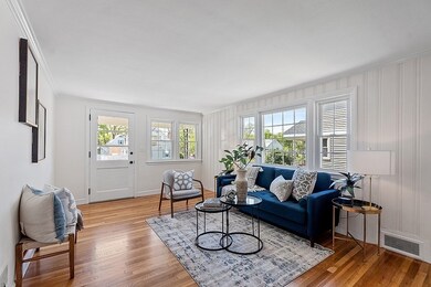 16 Davis St, Saugus, MA 01906 - photo 5