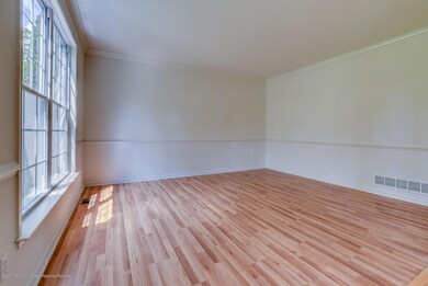 3 Golfview Ct Monroe Township-large-007-