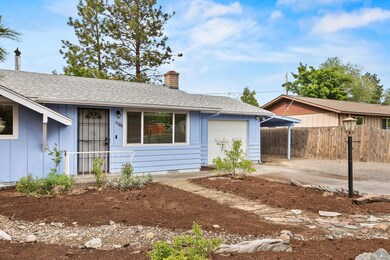 1232 NE Dempsey Dr, Bend, OR 97701 - photo 2