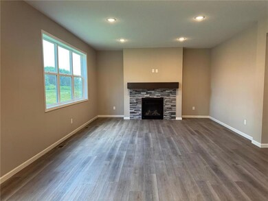 841 Sutherland St, Somerset, WI 54025 - photo 3