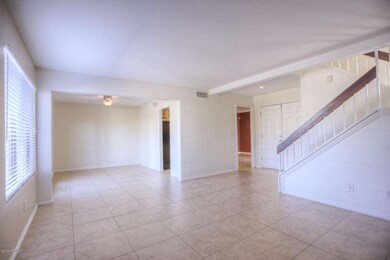 306 E Larkspur Ln Tempe AZ-large-005-4-F