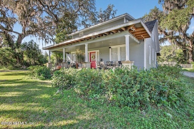 420 Pine St, Crescent City, FL 32112 - photo 7